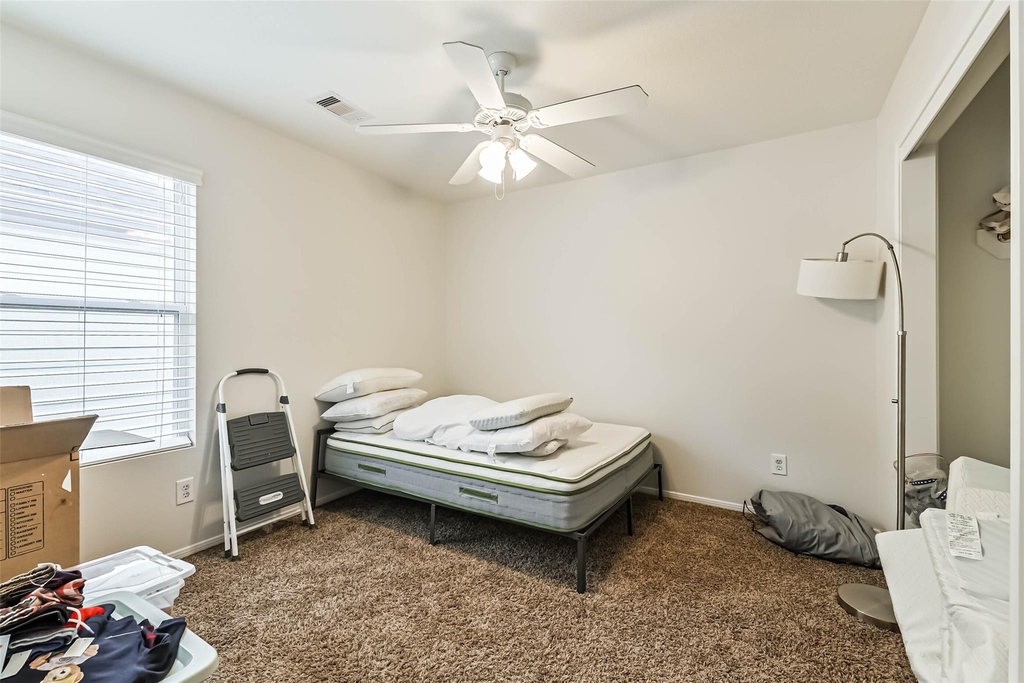 22538 Goss Spring Court - Photo 21