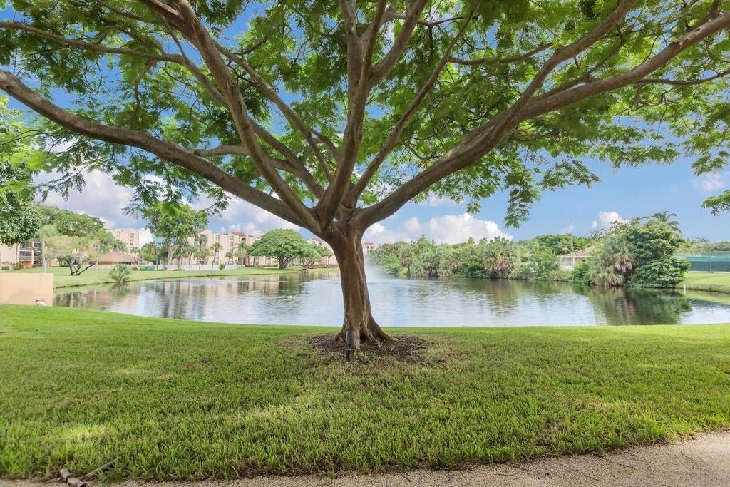 955 Dotterel 2104 Road - Photo 35