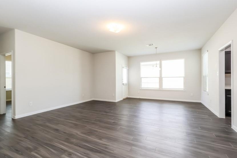 3619 Spy Glass Hill Drive - Photo 4