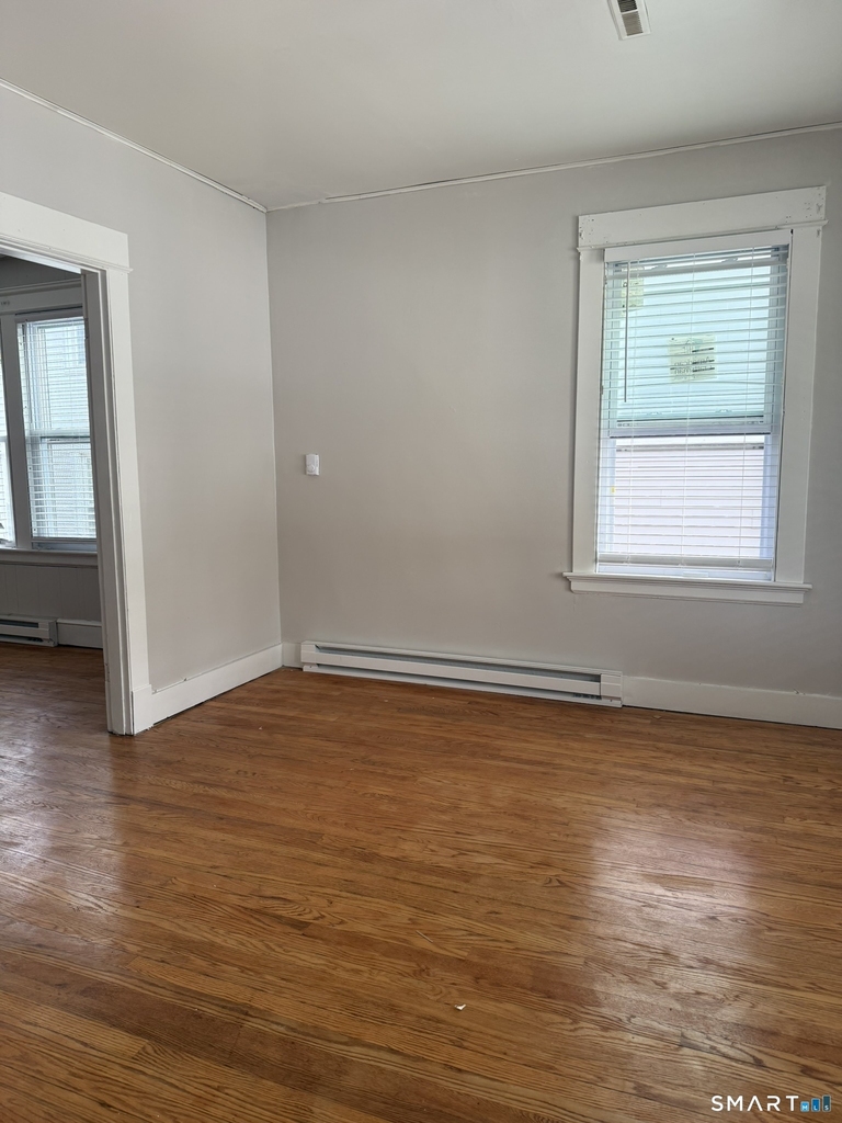 158 Alder Street - Photo 3