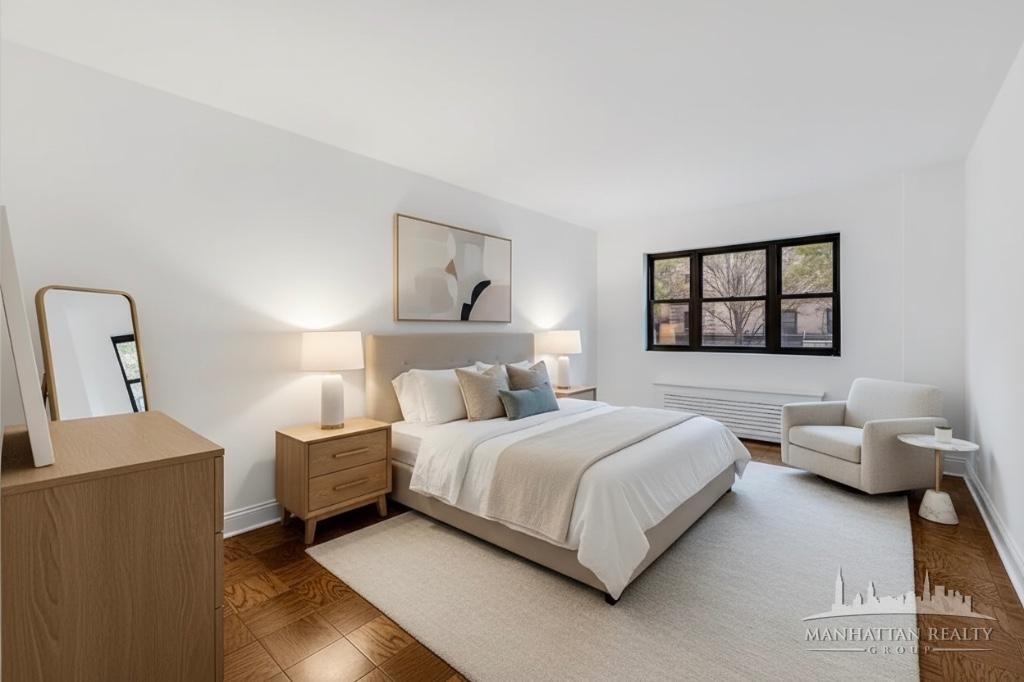 165 East 35th Street - Photo 3