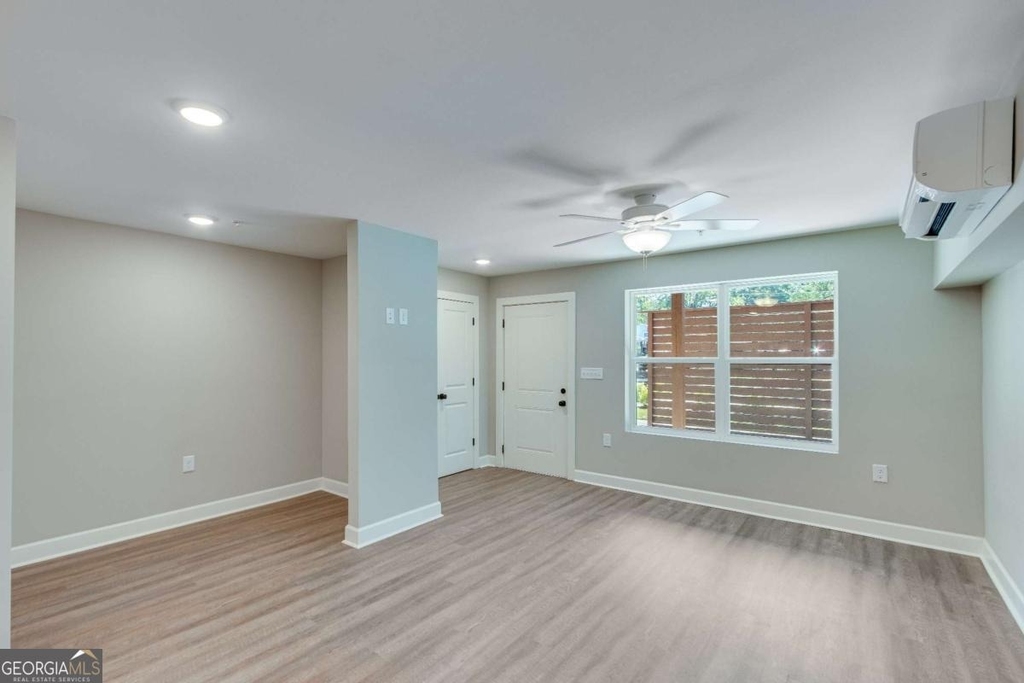 710 Jesse Jewell Parkway Se - Photo 5