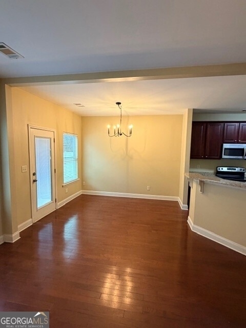 157 Northfield Circle - Photo 2
