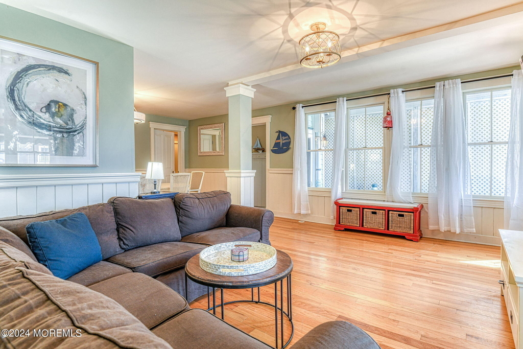 5 1/2 Embury Avenue - Photo 6