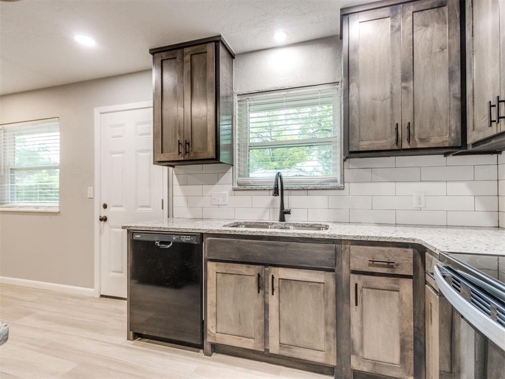 1612 Cherry Stone Street - Photo 10