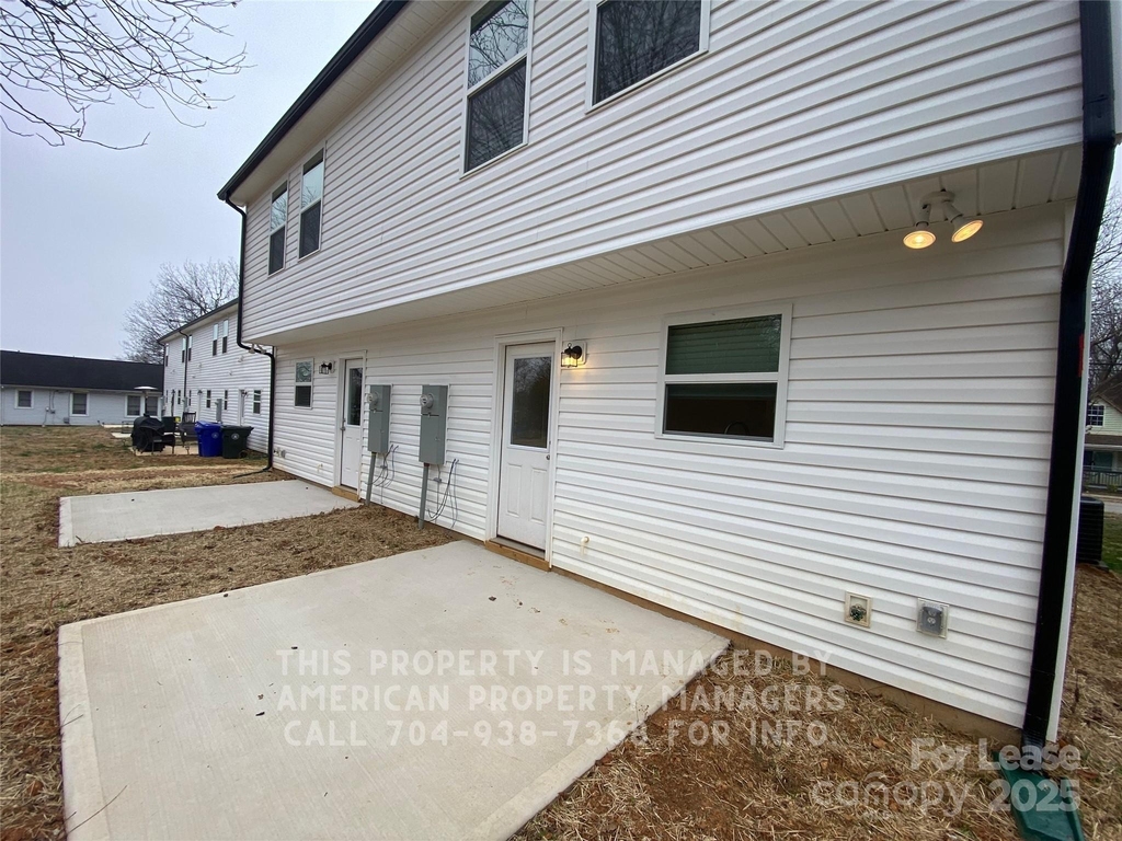 406 Vance Avenue - Photo 11