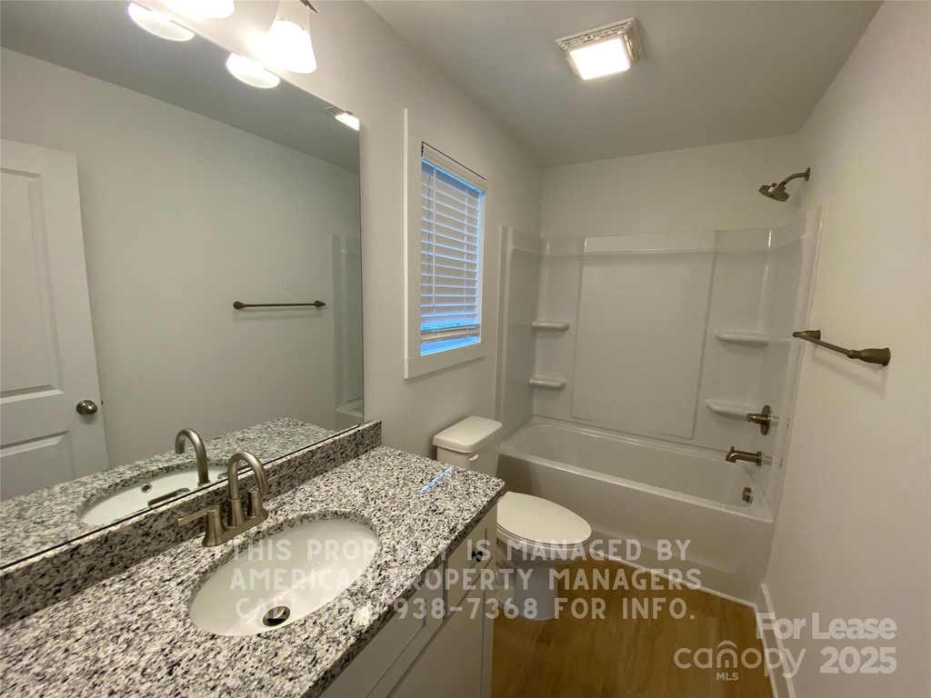 406 Vance Avenue - Photo 6