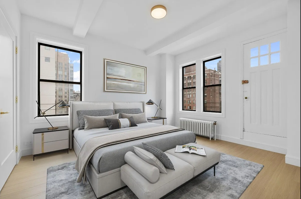 244 West 72nd Street - Photo 4