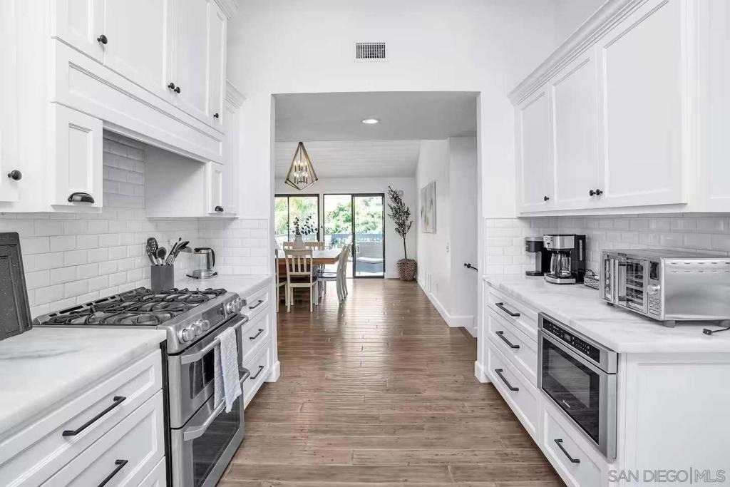 3550 Laketree Dr - Photo 9