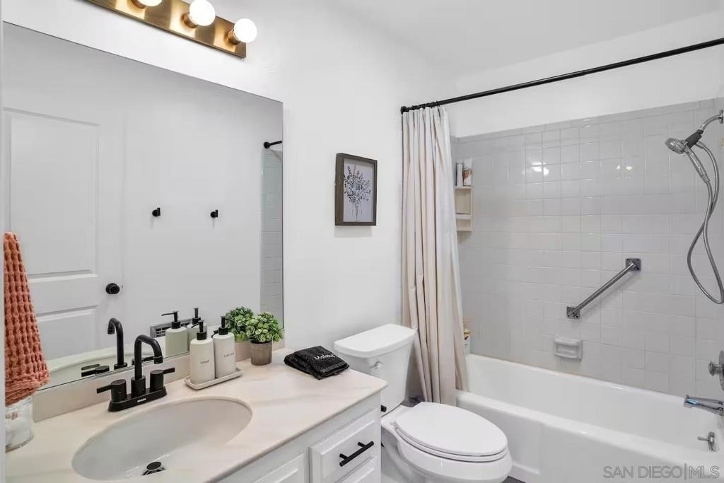 3550 Laketree Dr - Photo 30