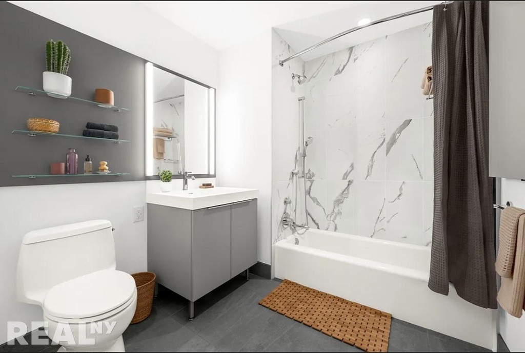 Ashland Place - Photo 2