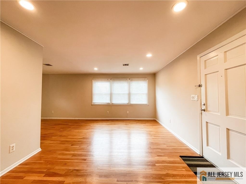 2105 Saint Georges Avenue - Photo 14