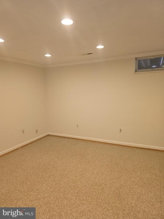 9638 Glendower Court - Photo 11