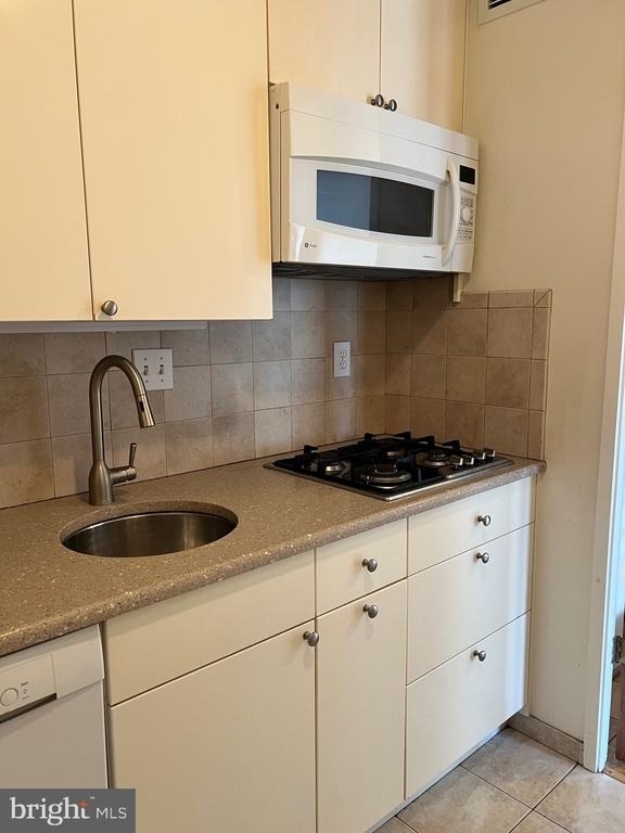 429 N Sw - Photo 4