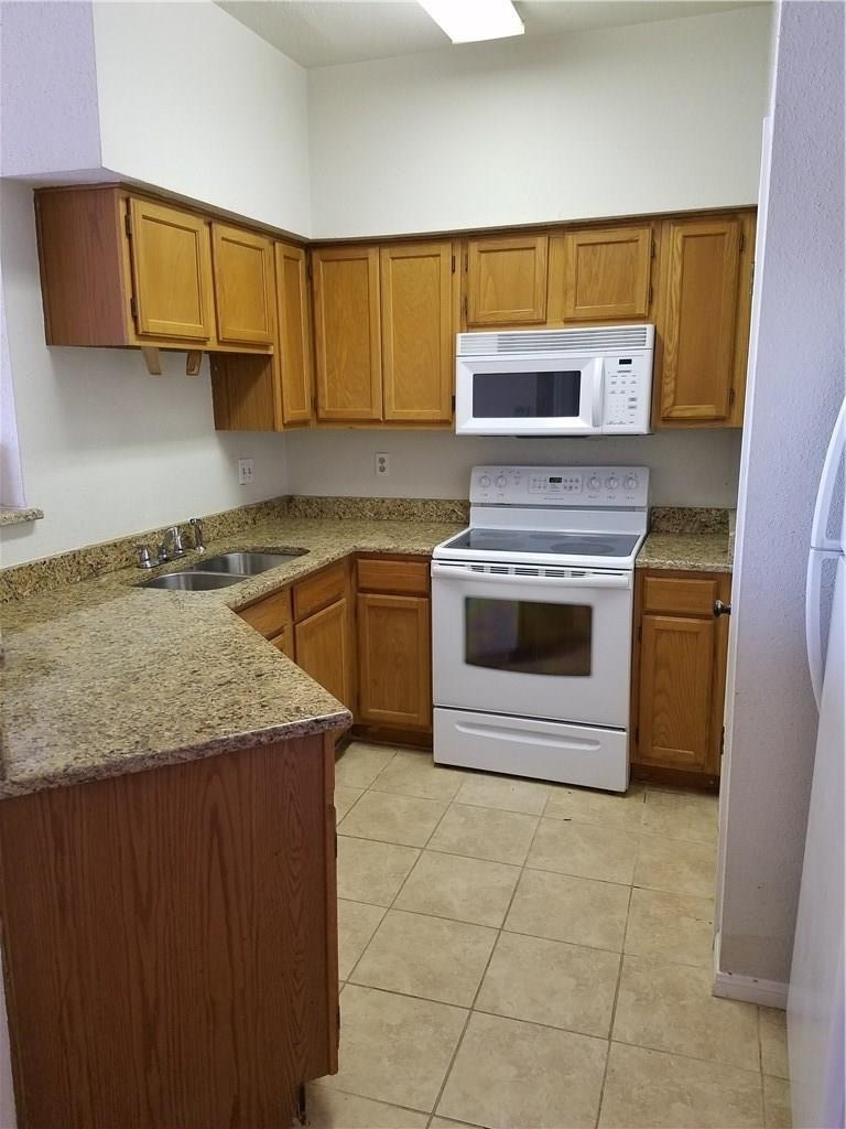 2450 Wickersham Ln - Photo 4