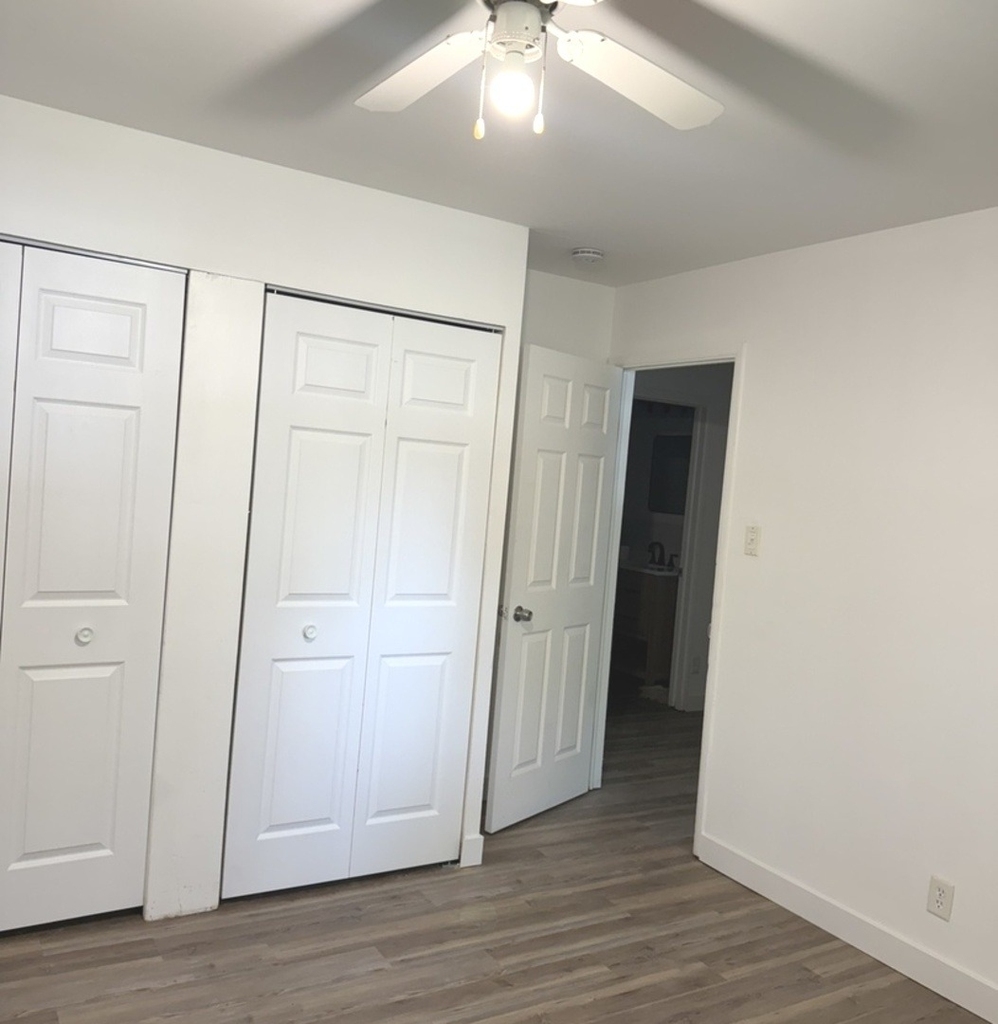 533 Redwood Road - Photo 8