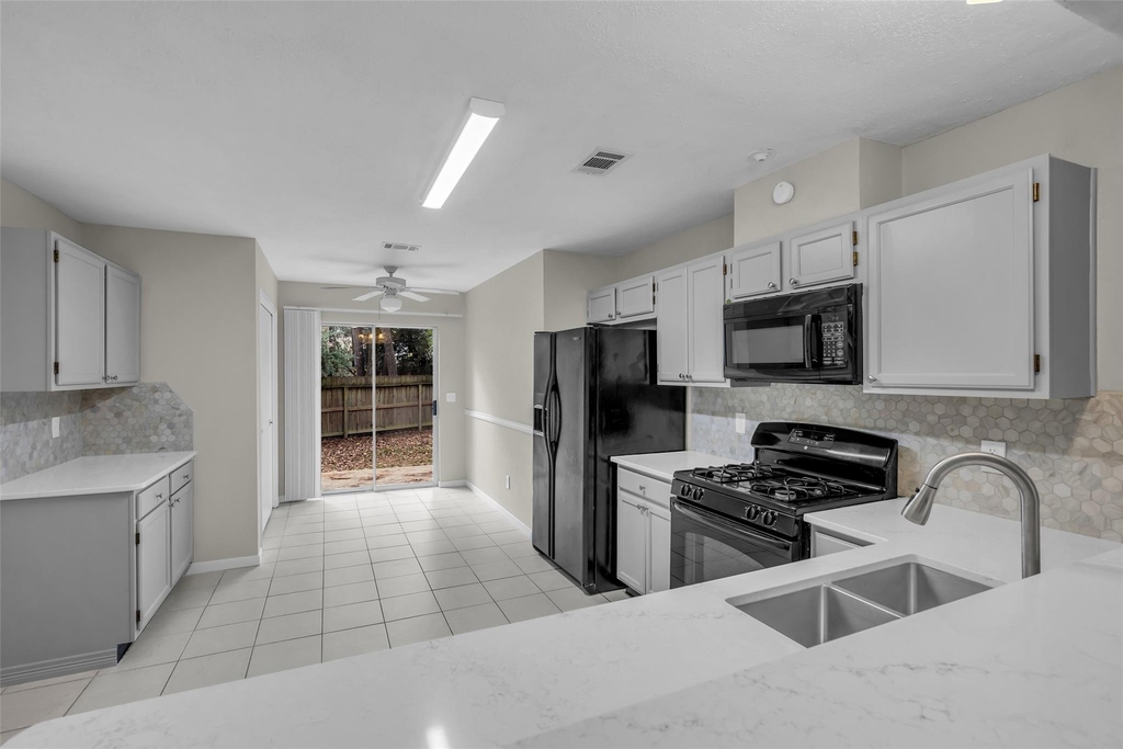 10 Treadwell Place - Photo 8