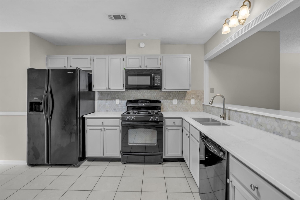 10 Treadwell Place - Photo 6