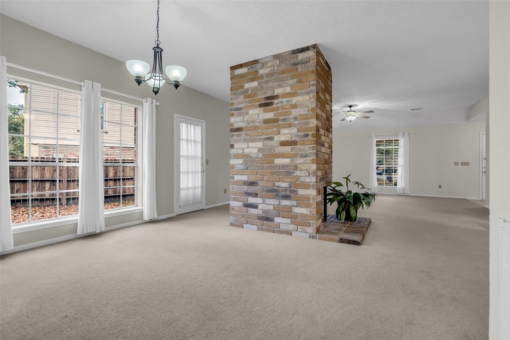 10 Treadwell Place - Photo 19
