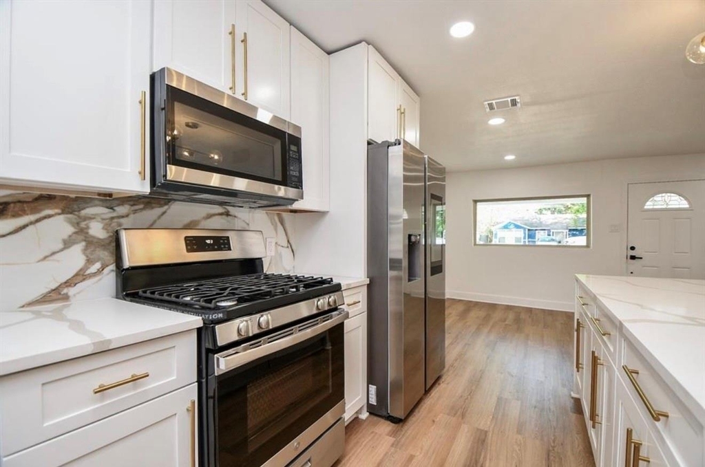 6834 Saint Augustine Street - Photo 6