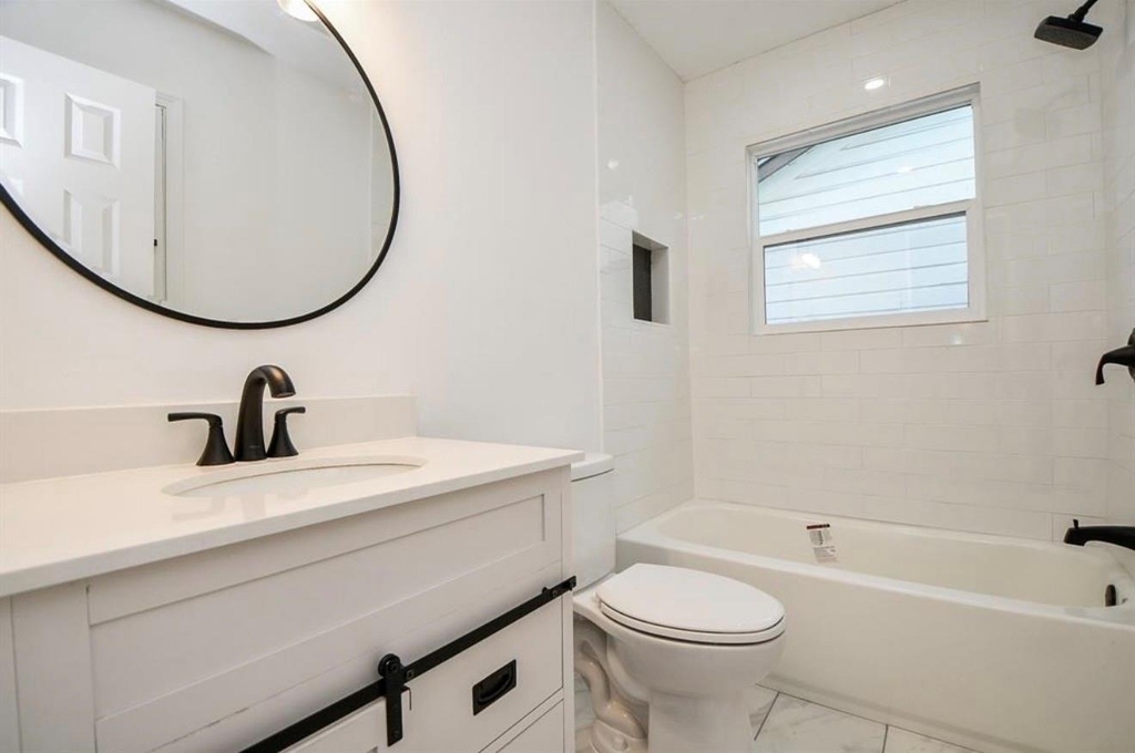 6834 Saint Augustine Street - Photo 13