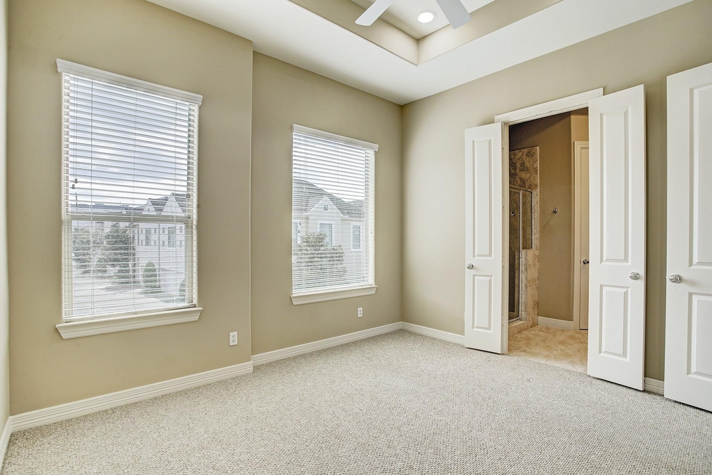 3830 Centerplaza Drive - Photo 8