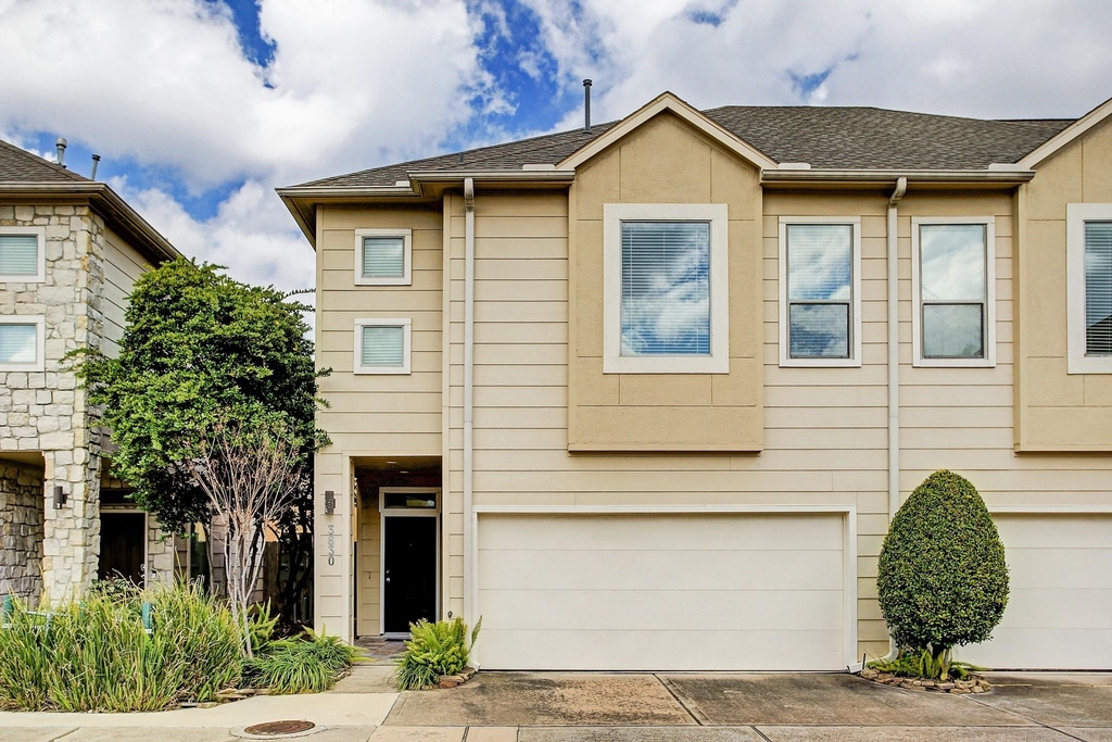 3830 Centerplaza Drive - Photo 0