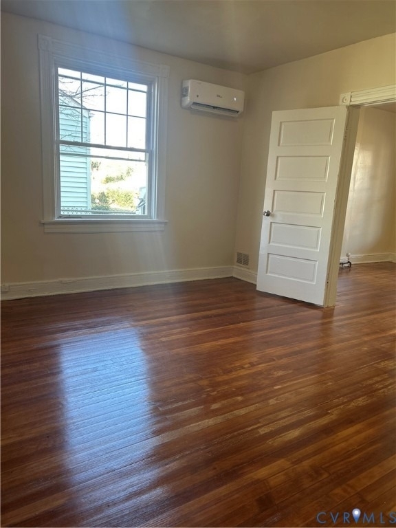 1209 Wallace Street - Photo 5