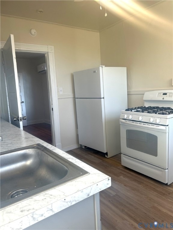 1209 Wallace Street - Photo 5