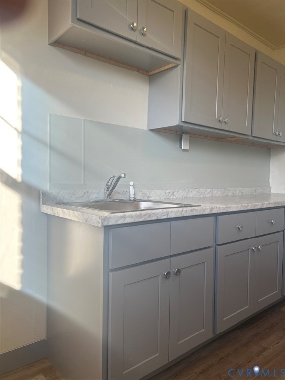 1209 Wallace Street - Photo 2