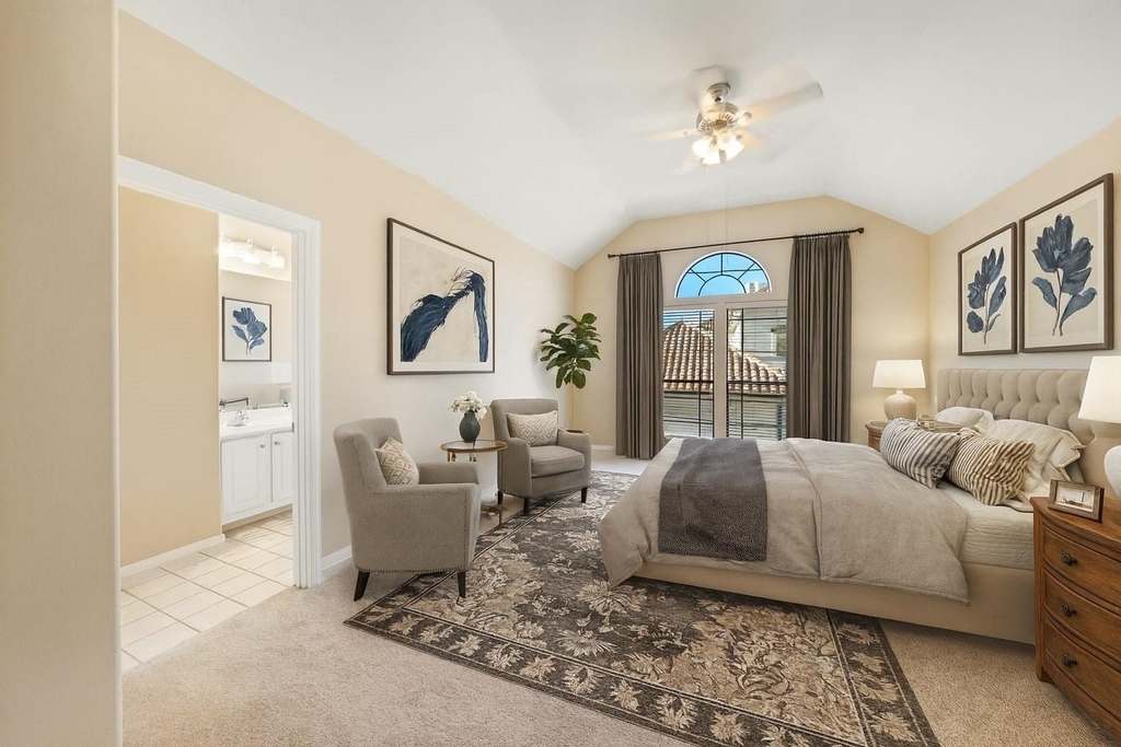 2406 Calumet Street - Photo 6