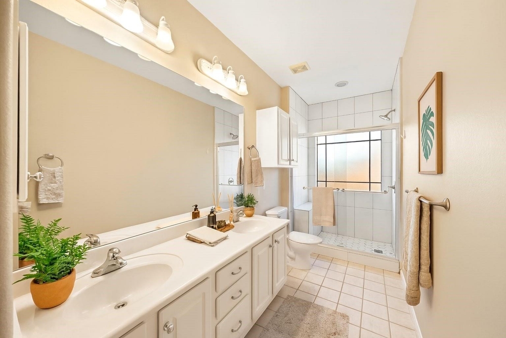 2406 Calumet Street - Photo 10
