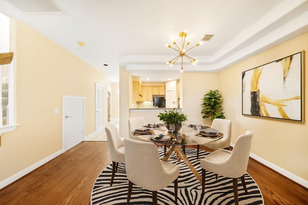 2406 Calumet Street - Photo 15