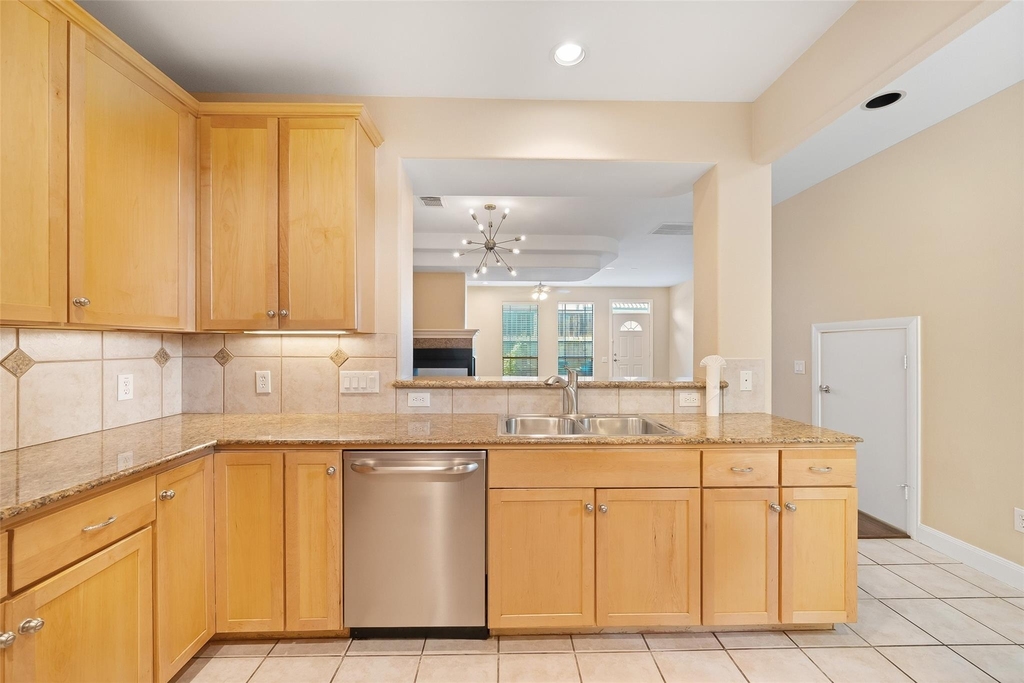 2406 Calumet Street - Photo 20