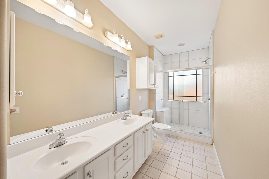 2406 Calumet Street - Photo 11