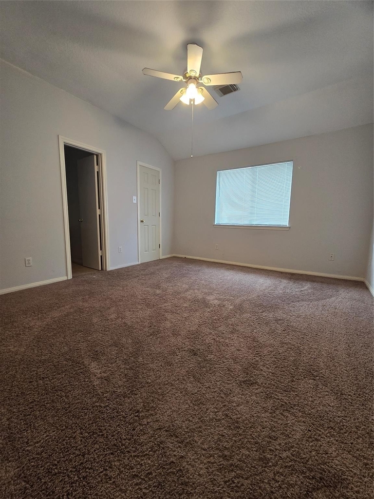 938 Birnham Woods Boulevard - Photo 5