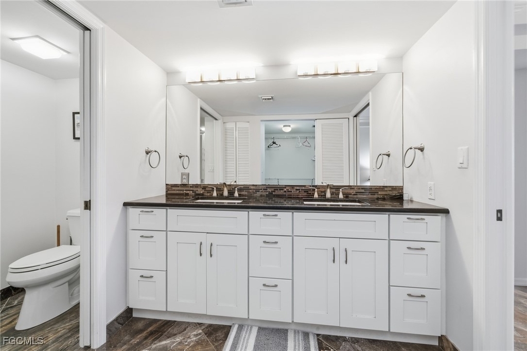6585 Nicholas Boulevard - Photo 32