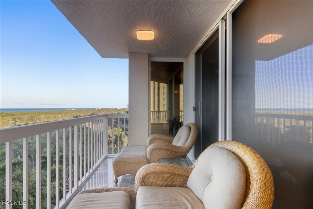 6585 Nicholas Boulevard - Photo 18