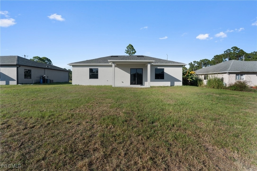 1134 Cumming Street E - Photo 25