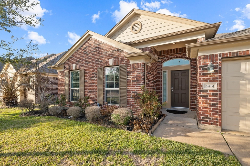 23454 Quarry Path Way - Photo 1