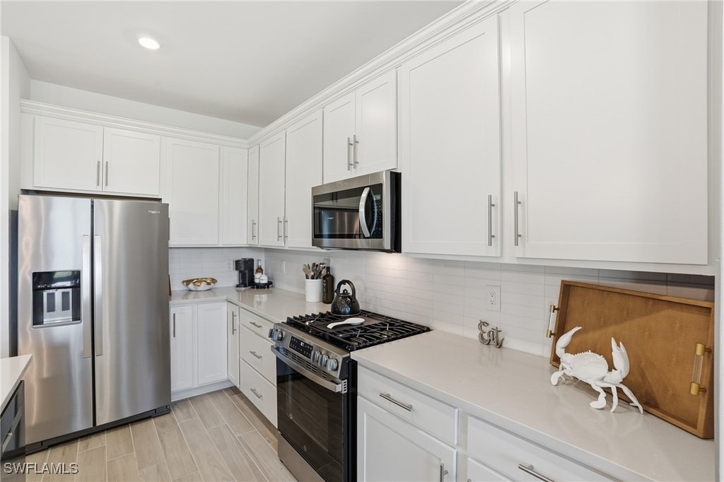 1657 Serena Avenue - Photo 11