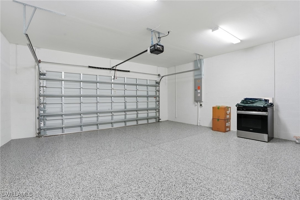1657 Serena Avenue - Photo 34