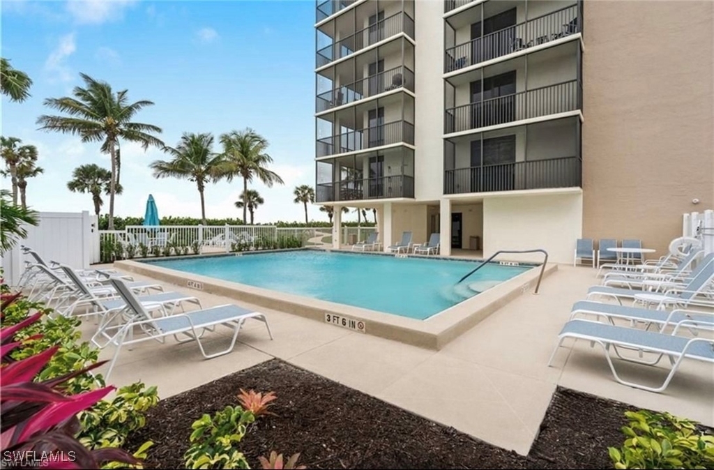 10475 Gulf Shore Drive - Photo 2