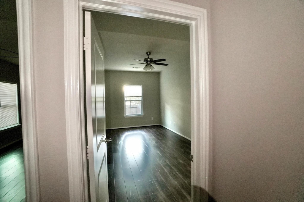 2523 Kirk Street - Photo 8