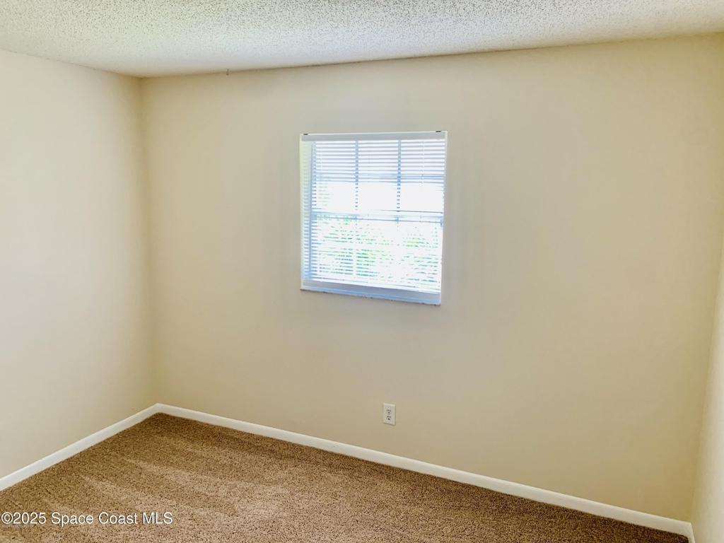 1648 Sunny Brook Lane Ne - Photo 7