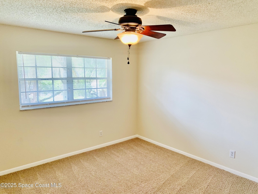 1648 Sunny Brook Lane Ne - Photo 9
