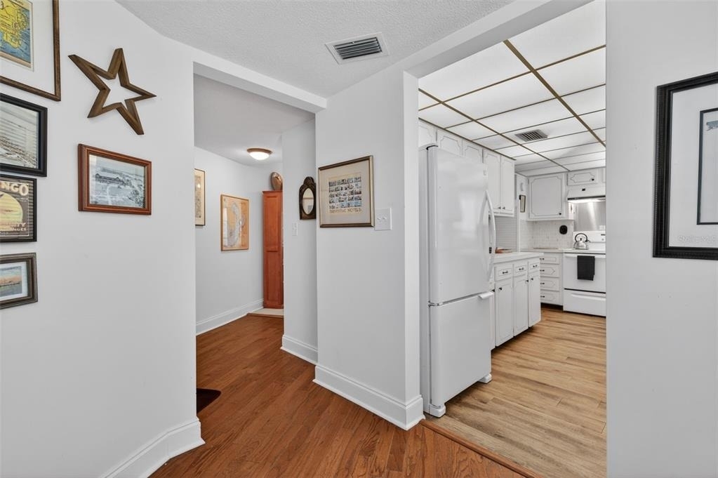 1200 N Shore Drive Ne - Photo 33