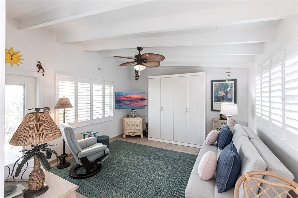 6006 Midnight Pass Road - Photo 2