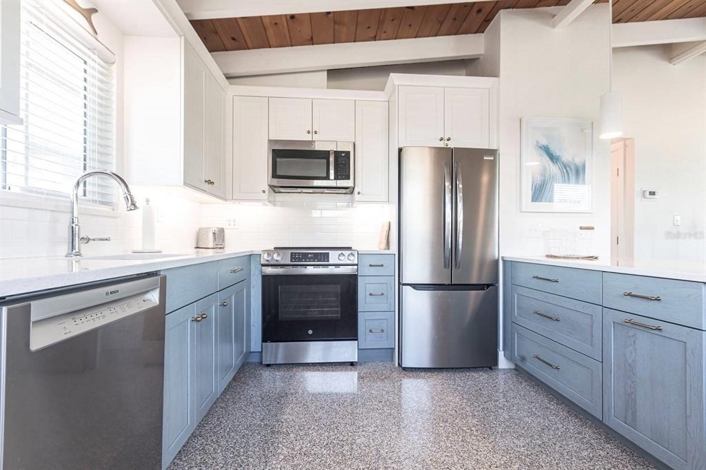 6006 Midnight Pass Road - Photo 6