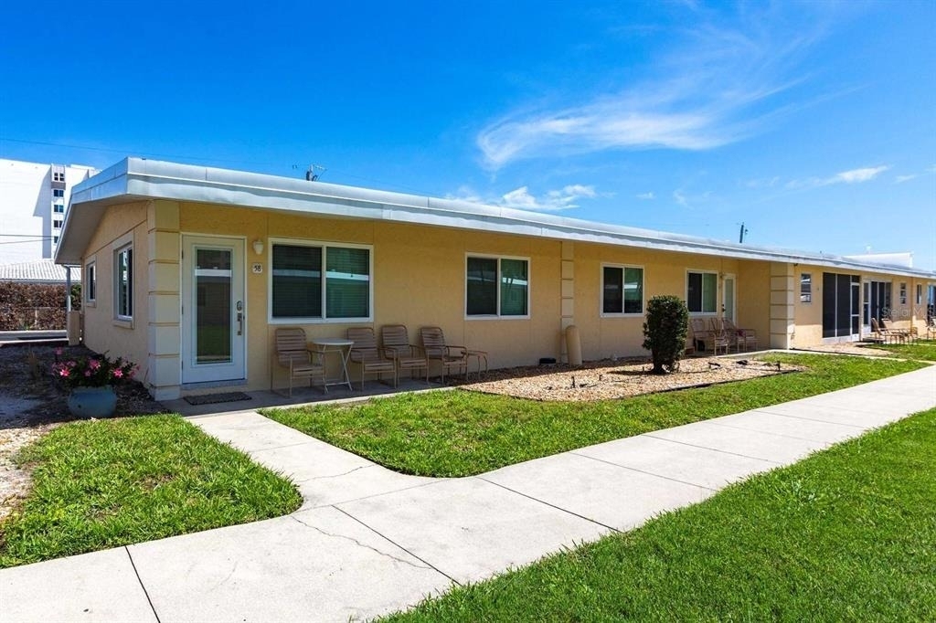 6006 Midnight Pass Road - Photo 0